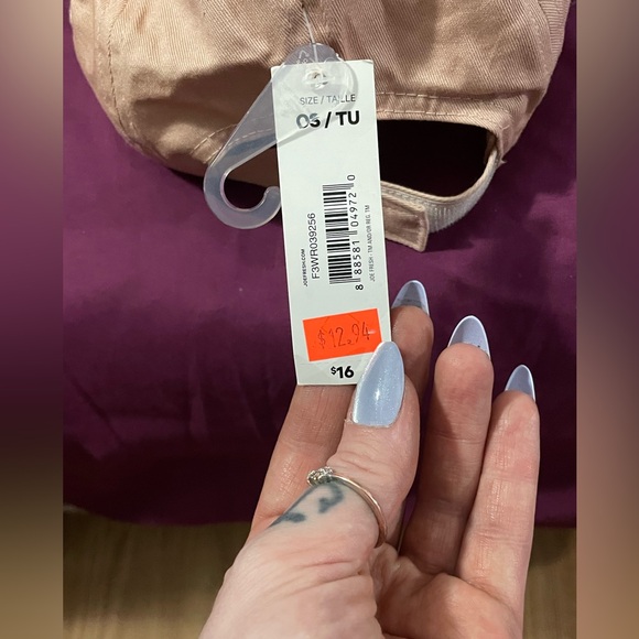 Woman’s summer cap - Picture 3 of 5